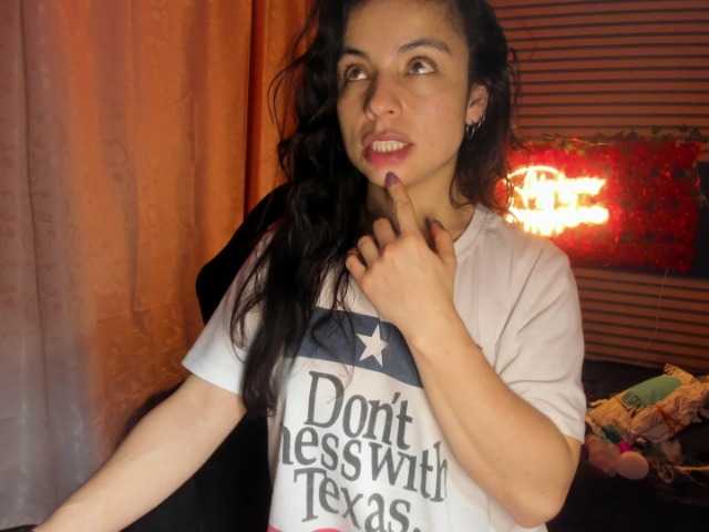 rosse2504's BongaCams show and profile