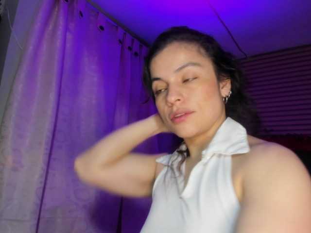 rosse2504's BongaCams show and profile