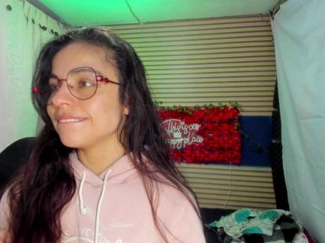 rosse2504's BongaCams show and profile