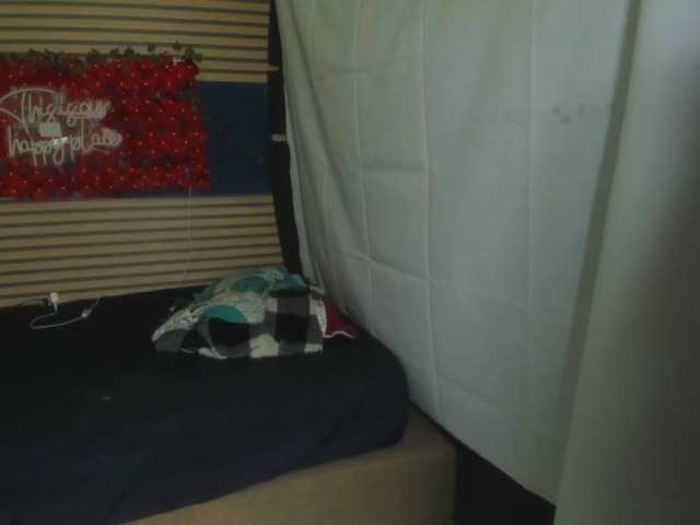 rosse2504's BongaCams show and profile