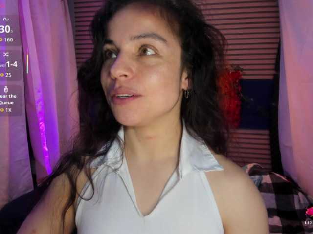 rosse2504's BongaCams show and profile