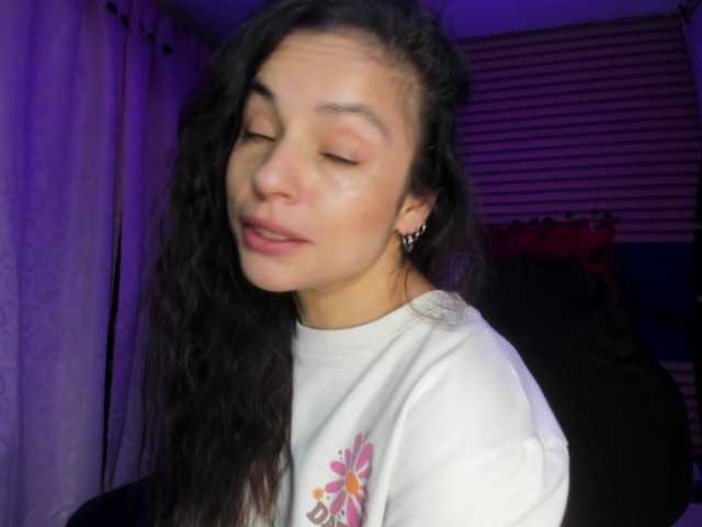 rosse2504's BongaCams show and profile