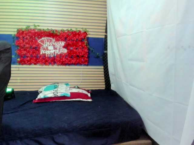 rosse2504's BongaCams show and profile