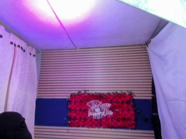 rosse2504's BongaCams show and profile