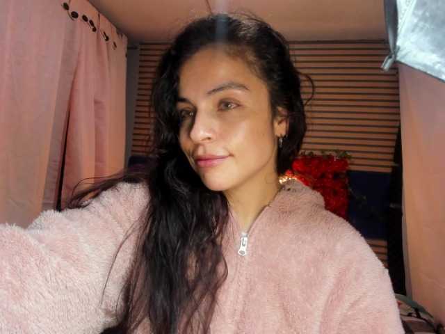 rosse2504's BongaCams show and profile