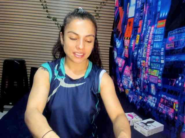 rosse2504's webcam live show