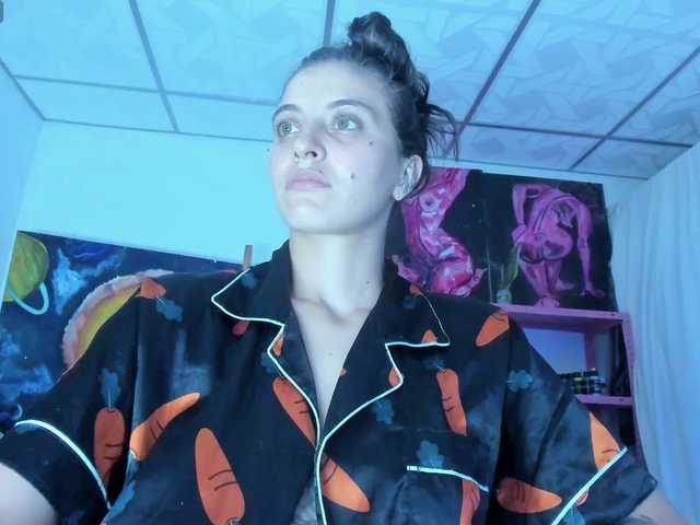 Preview of mariecam420