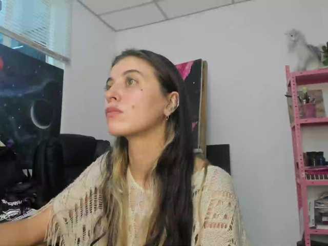 mariecam420's BongaCams show and profile