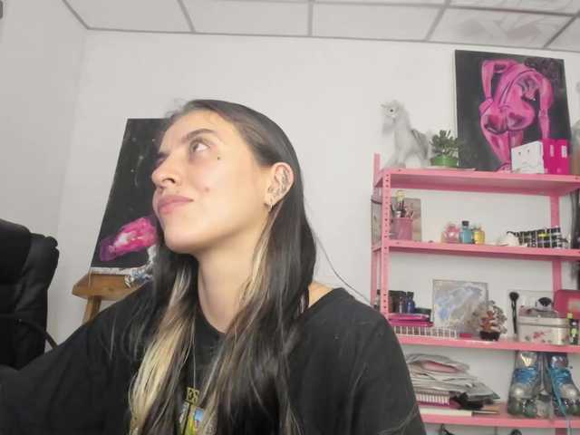 mariecam420's BongaCams show and profile