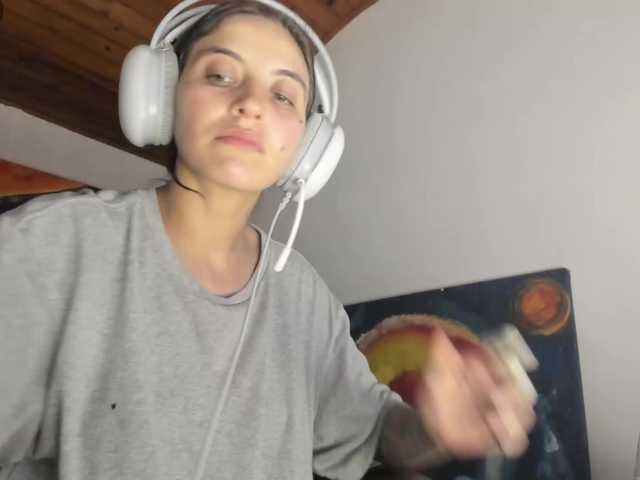 mariecam420's BongaCams show and profile