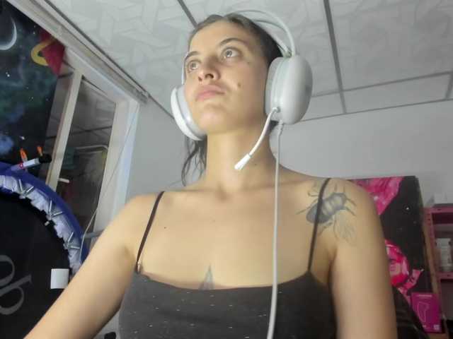 Preview of mariecam420