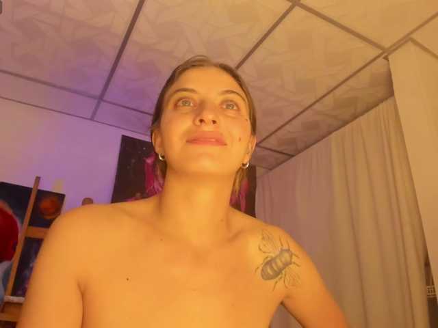 mariecam420's BongaCams show and profile