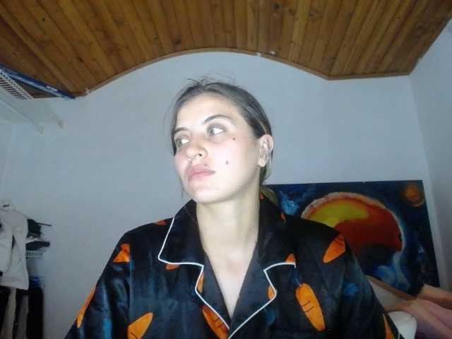 Preview of mariecam420