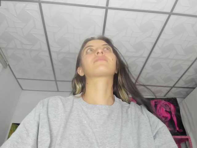 mariecam420's BongaCams show and profile