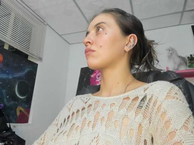 mariecam420's BongaCams show and profile