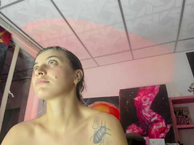 mariecam420's BongaCams show and profile