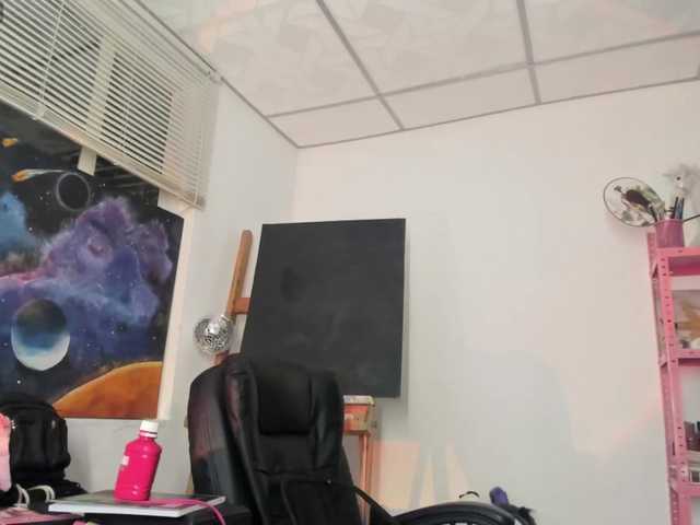 mariecam420's BongaCams show and profile