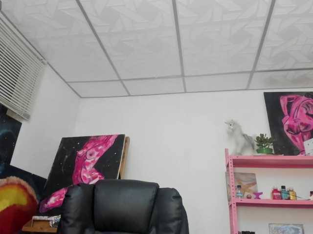 mariecam420's BongaCams show and profile
