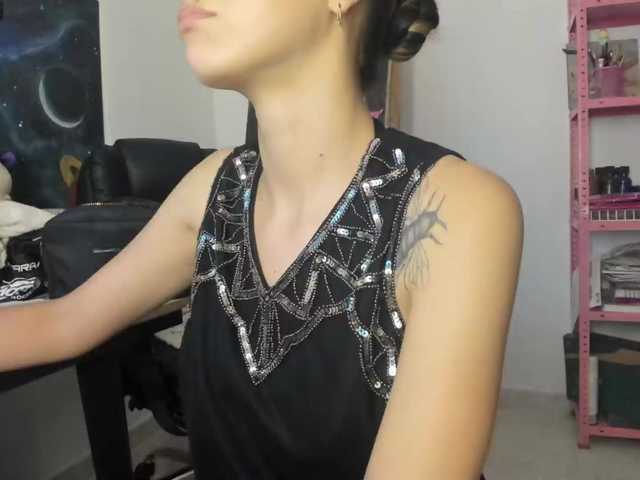 mariecam420's BongaCams show and profile