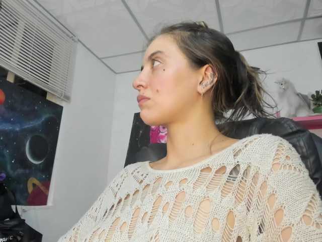 mariecam420's BongaCams show and profile