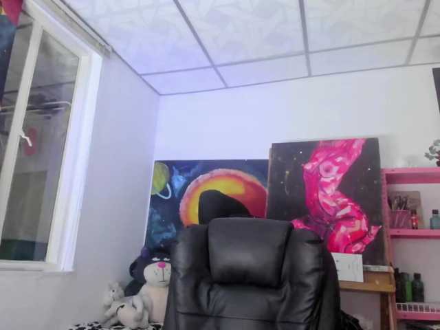 mariecam420's BongaCams show and profile