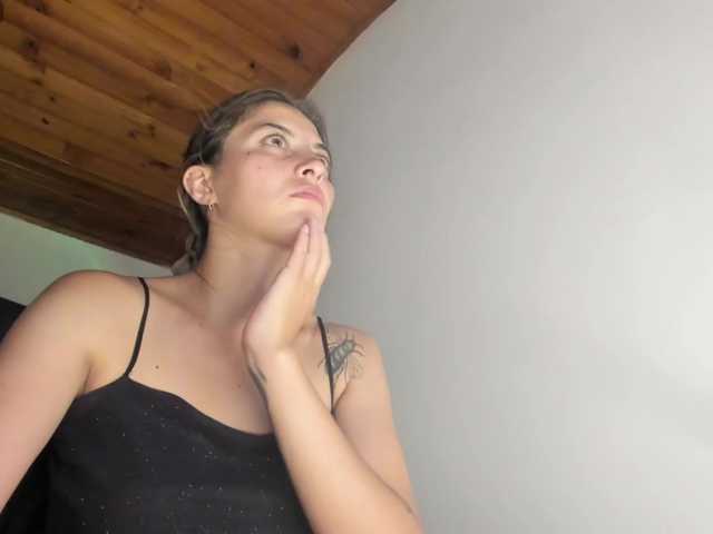 mariecam420's BongaCams show and profile