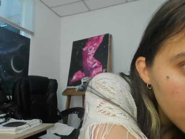 mariecam420's BongaCams show and profile