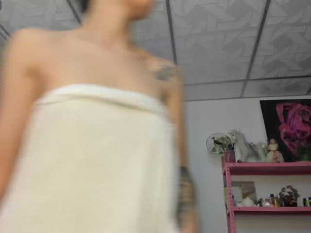 mariecam420's BongaCams show and profile