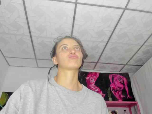 mariecam420 Live Webcam on BongaCams