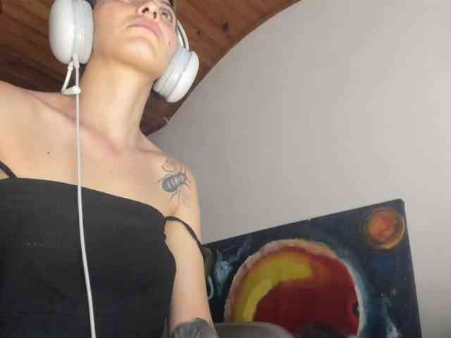 mariecam420 mariecam420