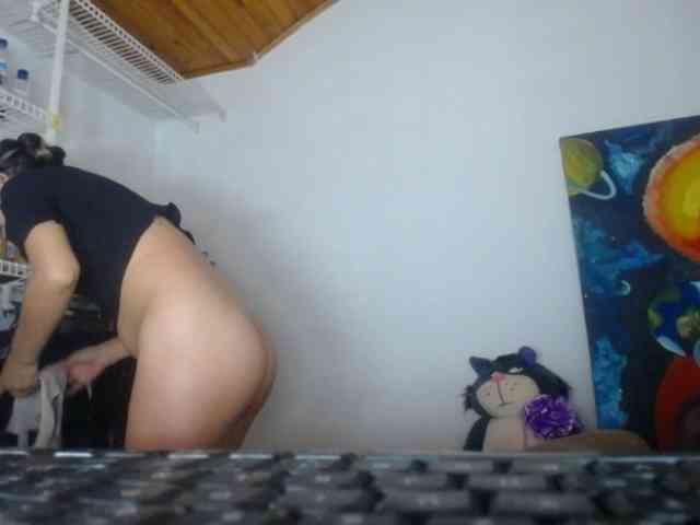 mariecam420 bongacams