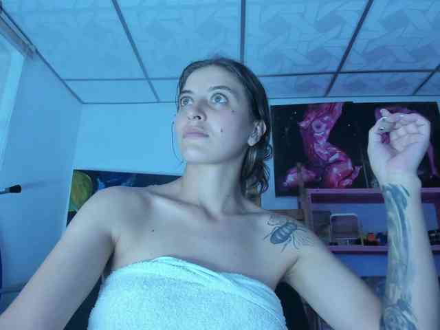 mariecam420 webcam