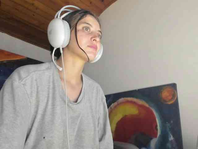 mariecam420 Live Webcam on BongaCams