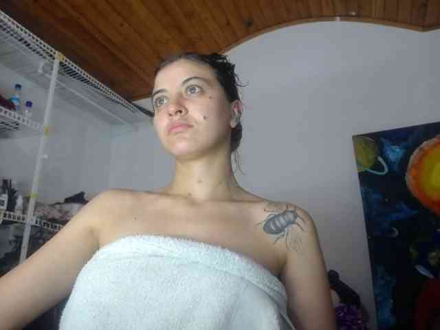 mariecam420 webcam