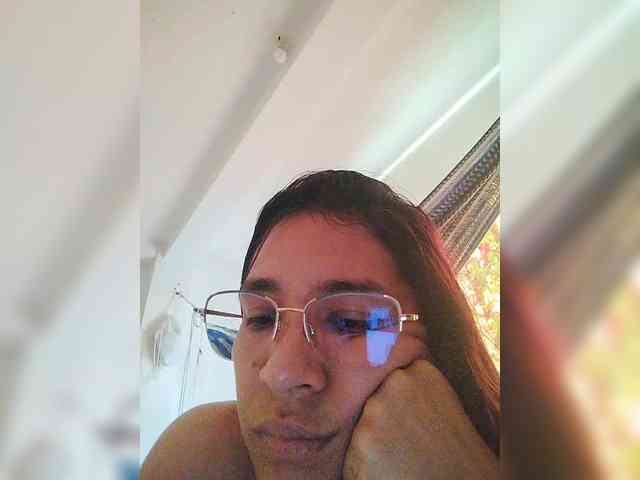 kloeJack webcam