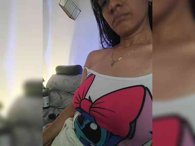 kloeJack webcam