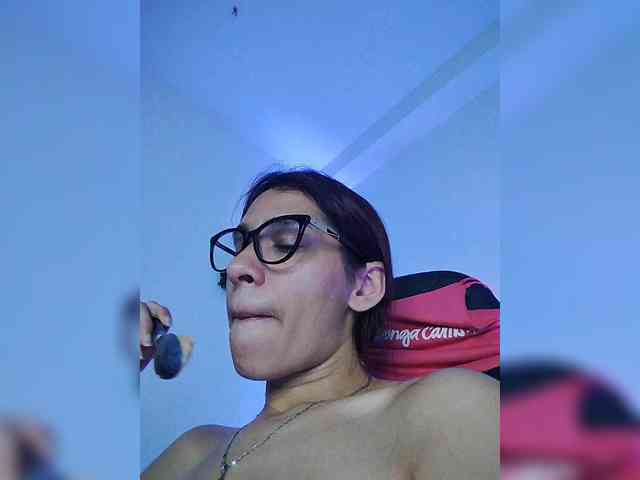 kloeJack webcam