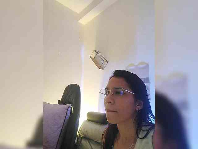 kloeJack webcam