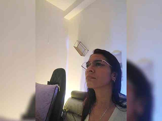 kloeJack webcam
