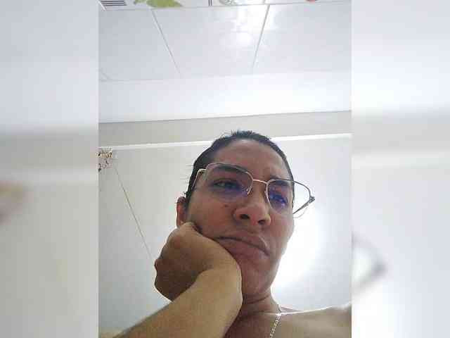 kloeJack webcam