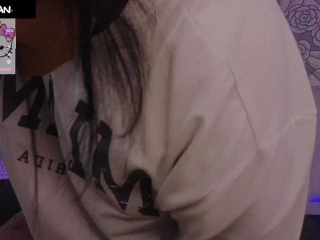 Mellani-tay webcam bongacams model stream image