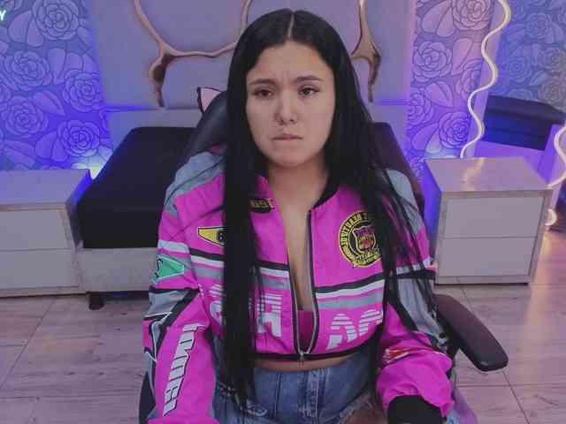 Mellani-tay Live Webcam on BongaCams