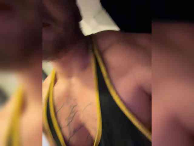 SukubOverlord webcam