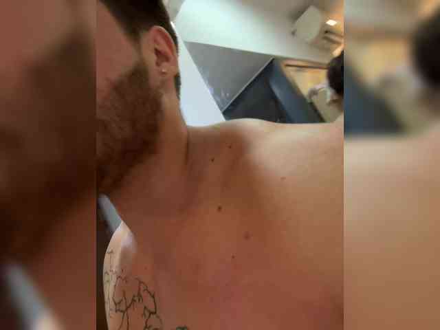 SukubOverlord webcam