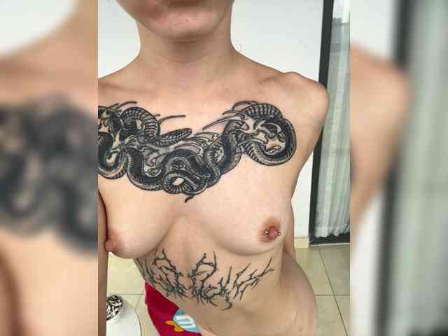 SukubOverlord webcam