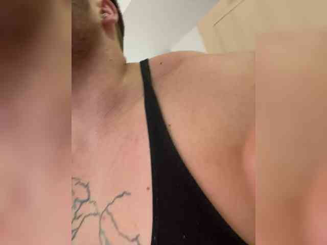 sukubb-overlord Live Webcam on BongaCams