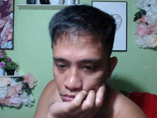 tyler-pinoyhott tyler-pinoyhott