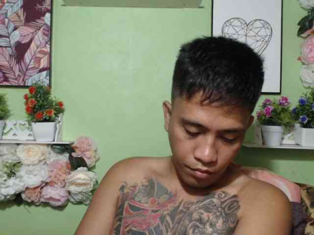 tyler-pinoyhott tyler-pinoyhott