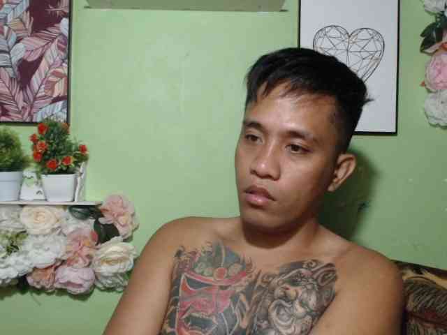 tyler-pinoyhott tyler-pinoyhott