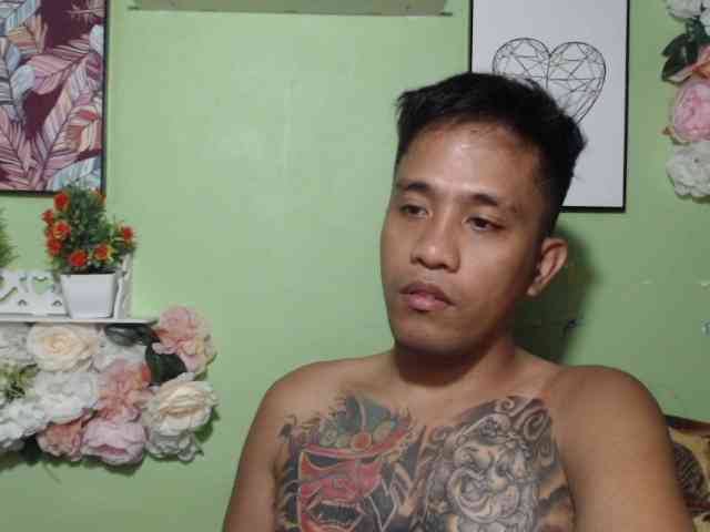 tyler-pinoyhott tyler-pinoyhott